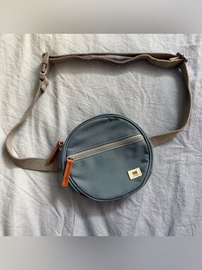 ORI London Paddington D Round Crossbody Belt Bag Sporty Chic sustainable
